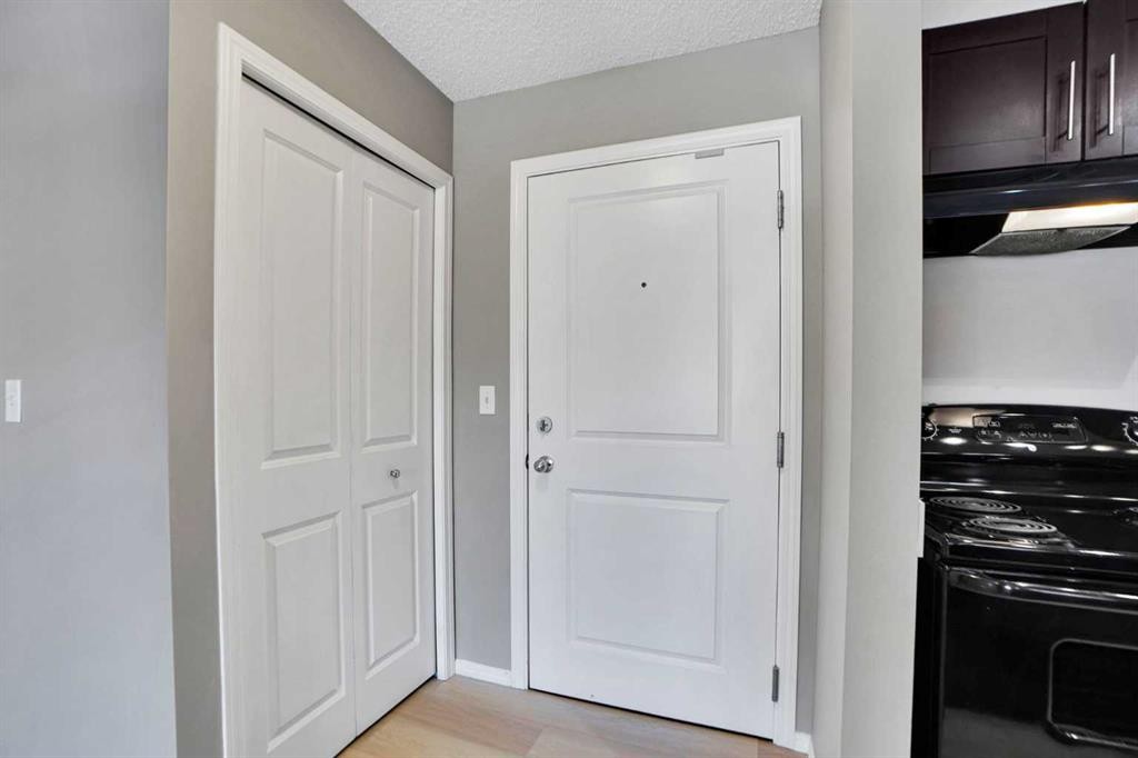 









1317


27

Street Southeast, 2204,
Calgary,




AB
T2A 4Y5

