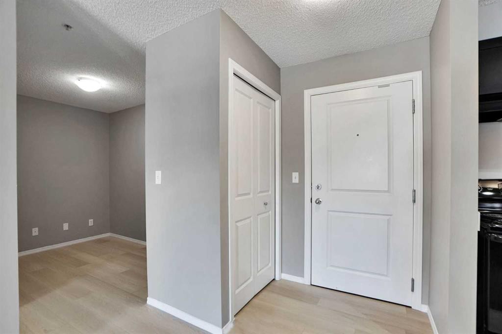 









1317


27

Street Southeast, 2204,
Calgary,




AB
T2A 4Y5


