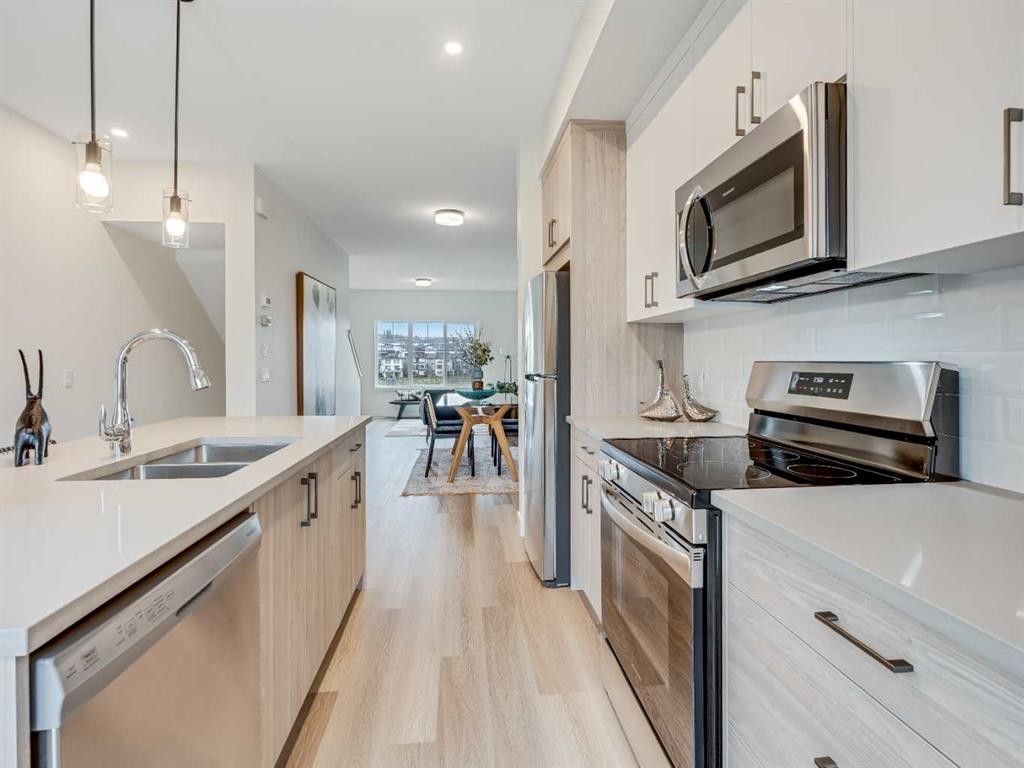 









2221


81st

Street Southwest,
Calgary,




AB
T3H 3V8

