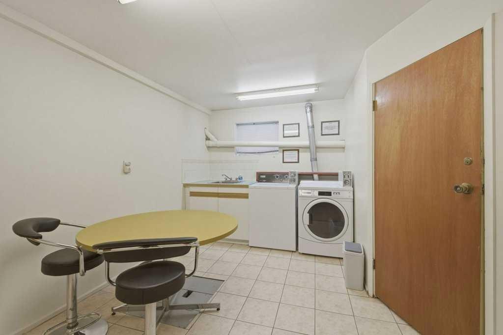 









2428


14

Street Southwest,
Calgary,




AB
T2T 3T6


