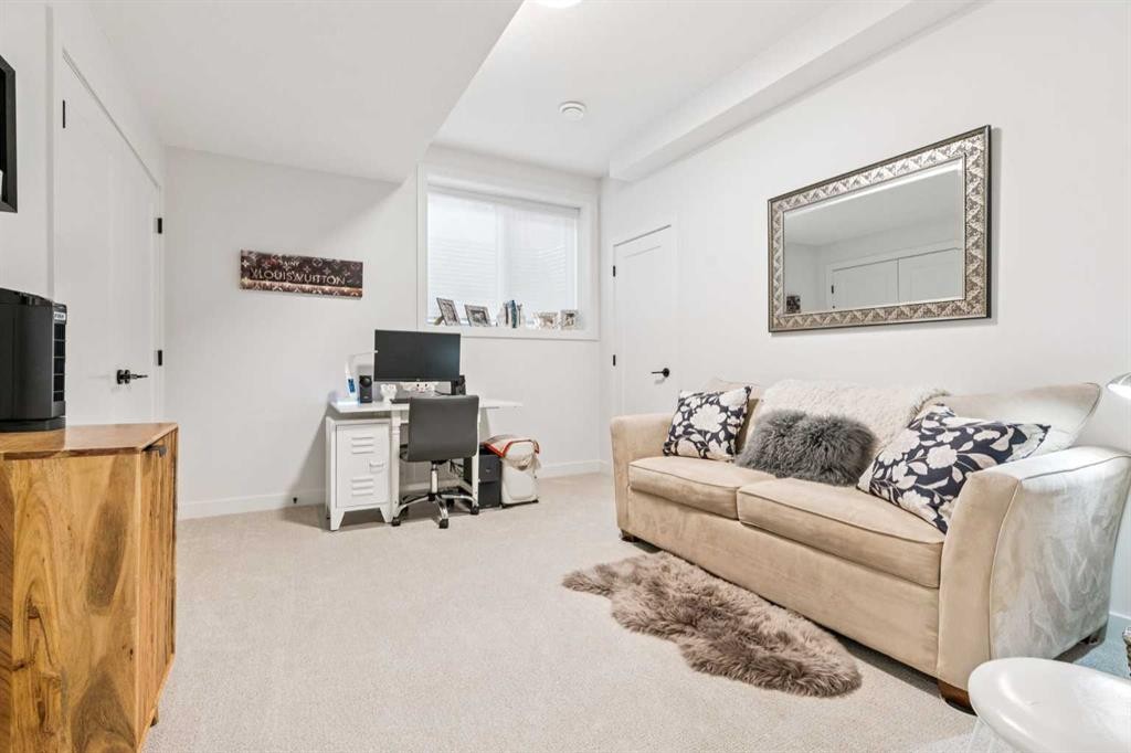 









155


Sage Meadows

View Northwest,
Calgary,




AB
T3P 2C4

