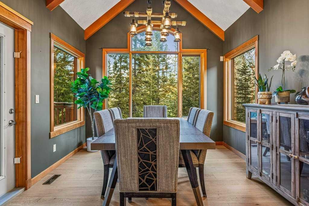 









215


Miskow

Close,
Canmore,




AB
T1W3G7

