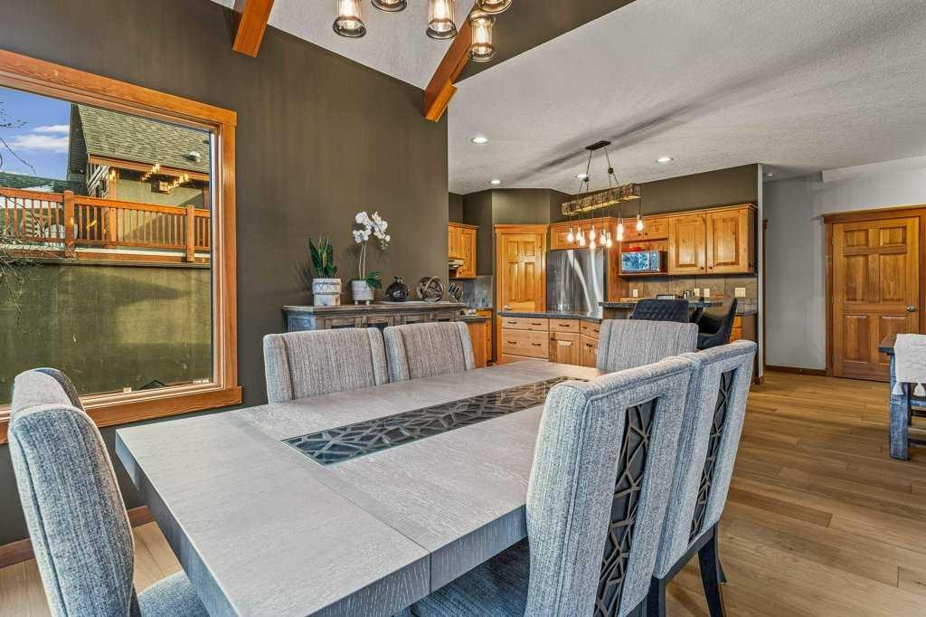 









215


Miskow

Close,
Canmore,




AB
T1W3G7

