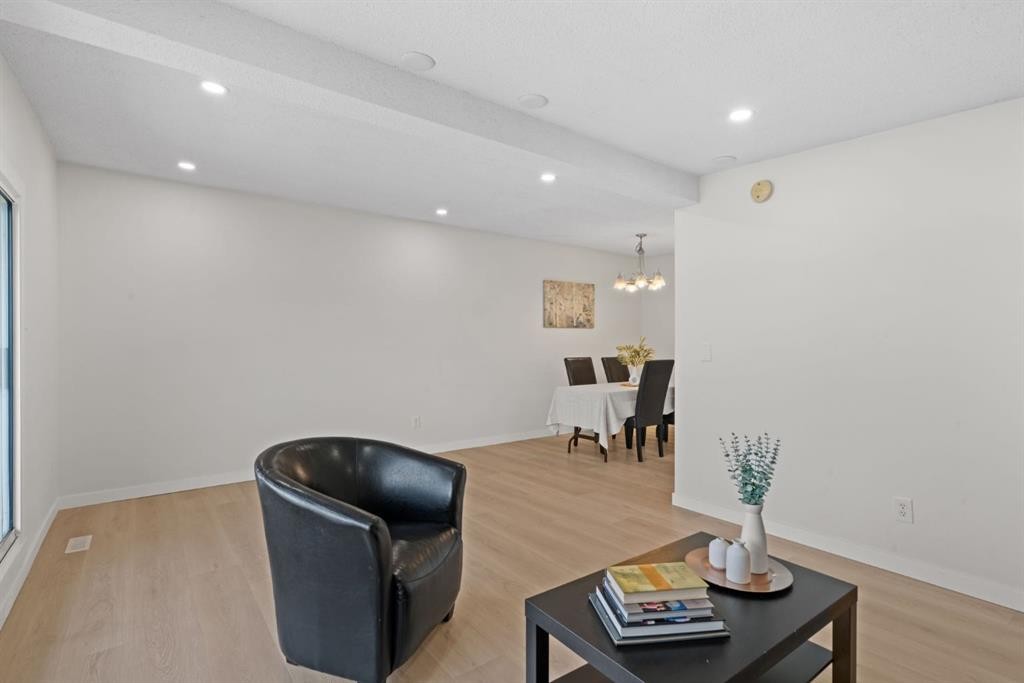 









8547


47

Avenue Northwest,
Calgary,




AB
T3B 1Z8

