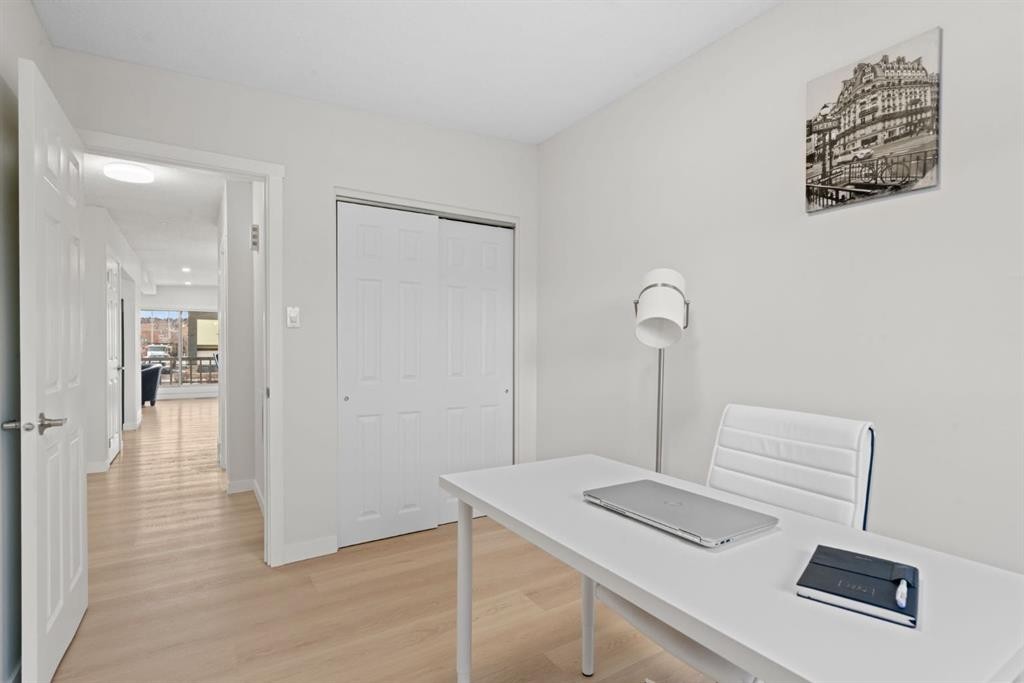 









8547


47

Avenue Northwest,
Calgary,




AB
T3B 1Z8

