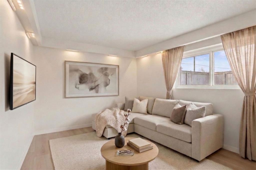 









8547


47

Avenue Northwest,
Calgary,




AB
T3B 1Z8

