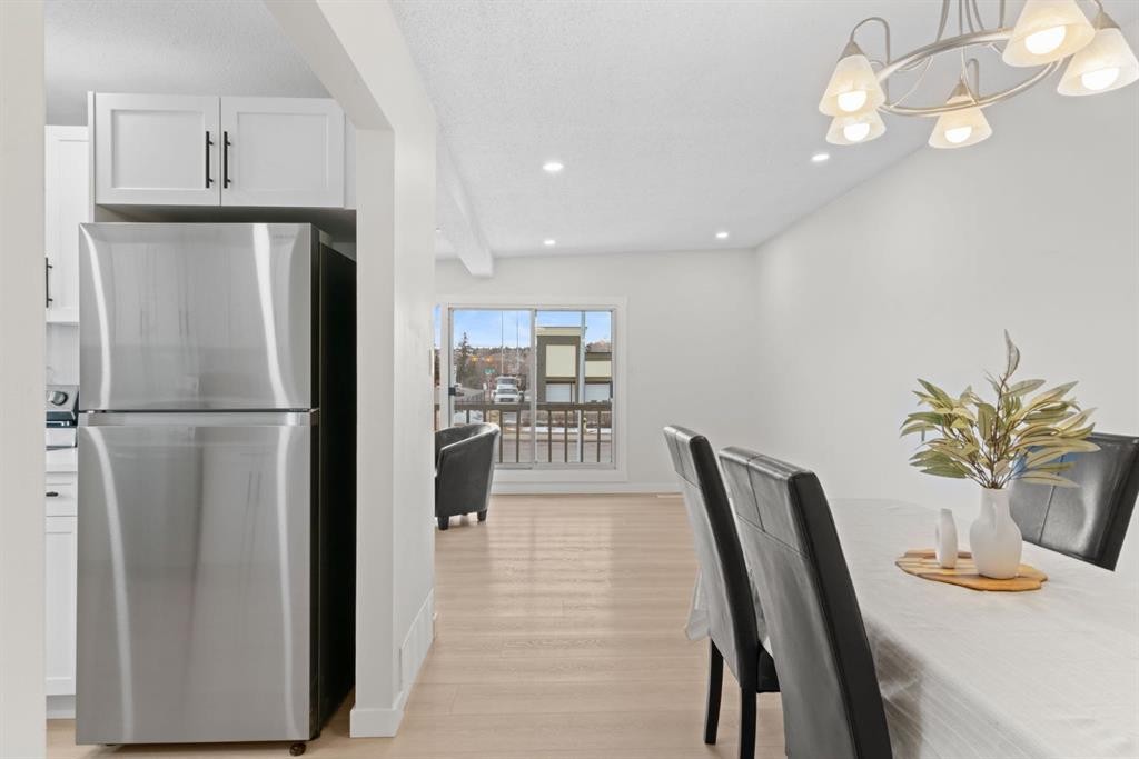 









8547


47

Avenue Northwest,
Calgary,




AB
T3B 1Z8

