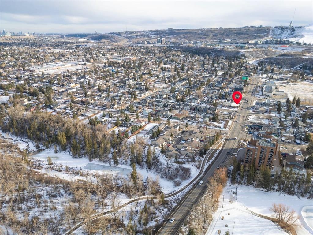 









8547


47

Avenue Northwest,
Calgary,




AB
T3B 1Z8

