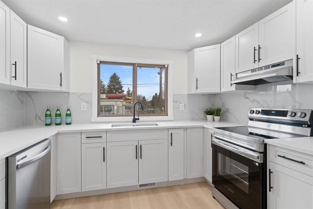 









8547


47

Avenue Northwest,
Calgary,




AB
T3B 1Z8

