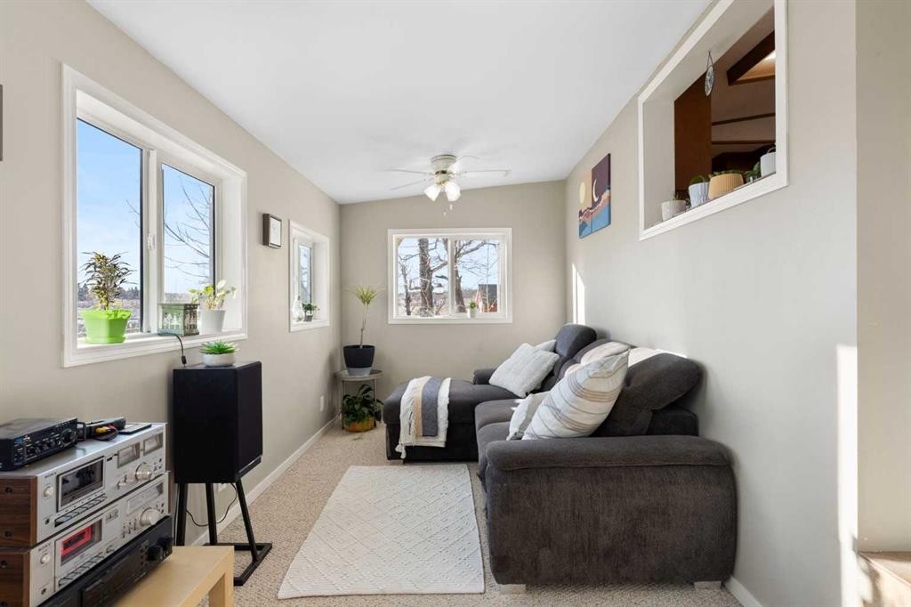 









245042


Range Road 251

Range,
Rural Wheatland County,




AB
T0J0P1

