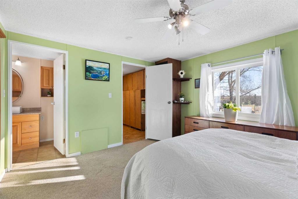 









245042


Range Road 251

Range,
Rural Wheatland County,




AB
T0J0P1

