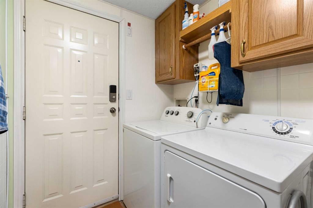 









245042


Range Road 251

Range,
Rural Wheatland County,




AB
T0J0P1

