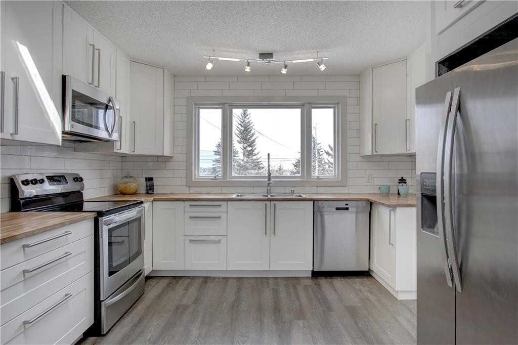 









10212


7

Street Southwest,
Calgary,




AB
T2W 0G3

