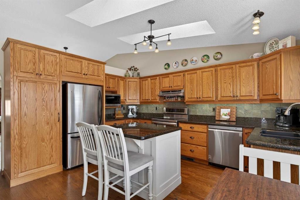 









204


Sunrise

Circle Southeast,
Calgary,




AB
T2X 2Z8

