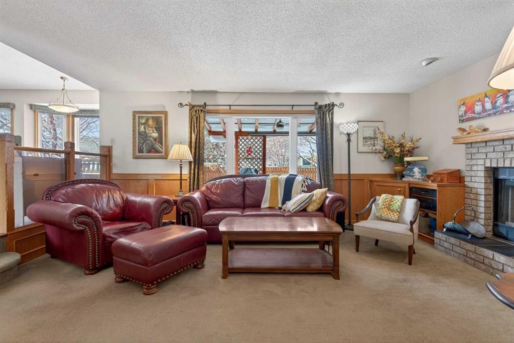 









204


Sunrise

Circle Southeast,
Calgary,




AB
T2X 2Z8

