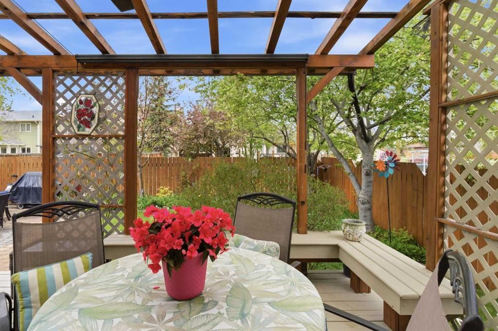 









204


Sunrise

Circle Southeast,
Calgary,




AB
T2X 2Z8

