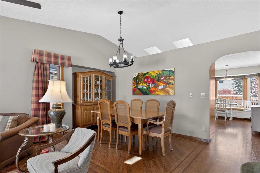 









204


Sunrise

Circle Southeast,
Calgary,




AB
T2X 2Z8

