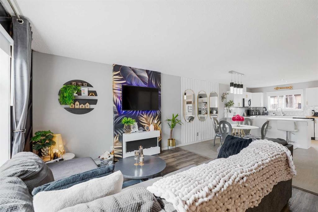 









71


Sunset

Road,
Cochrane,




AB
T4C 0H4

