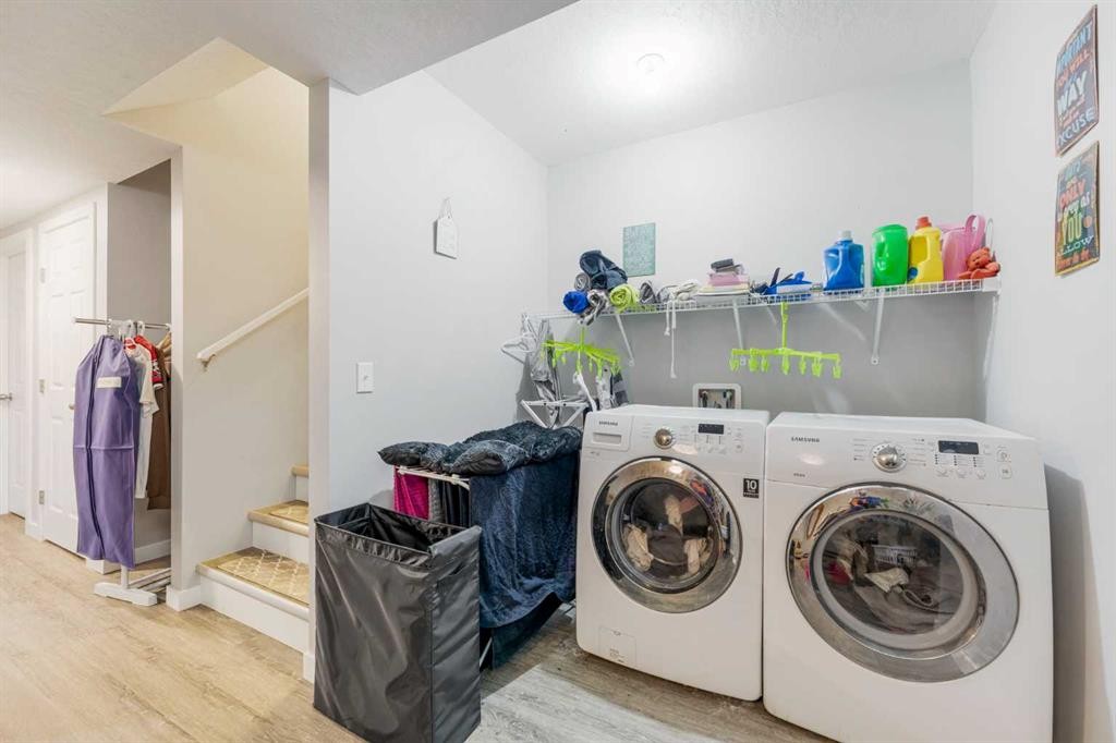 









71


Sunset

Road,
Cochrane,




AB
T4C 0H4

