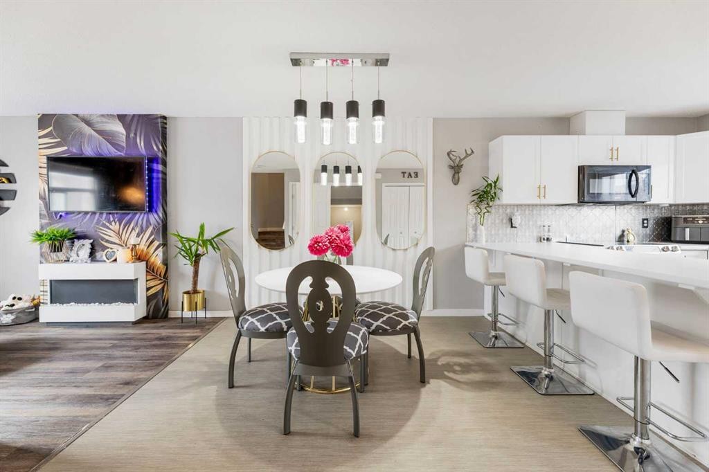 









71


Sunset

Road,
Cochrane,




AB
T4C 0H4

