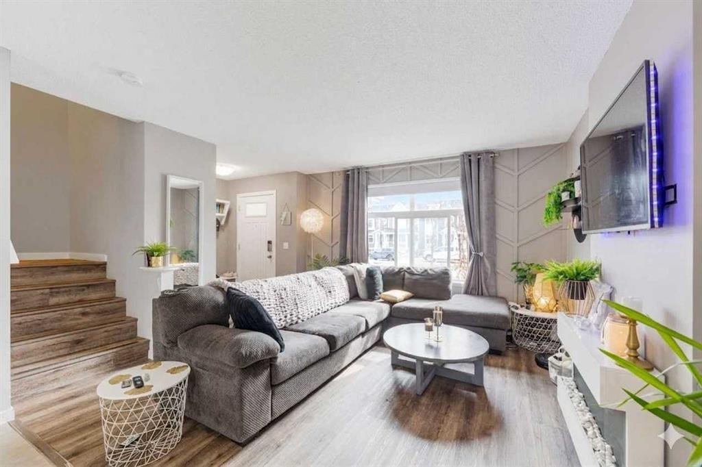 









71


Sunset

Road,
Cochrane,




AB
T4C 0H4

