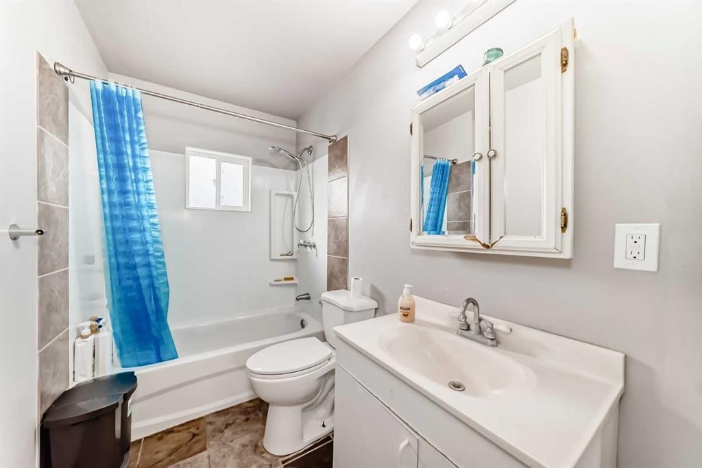 









2517


36

Street Southeast,
Calgary,




AB
T2B 0Y2


