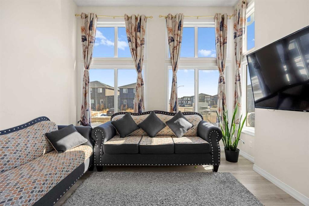 









6


Corner Glen

Common Northeast,
Calgary,




AB
T3N 2L5

