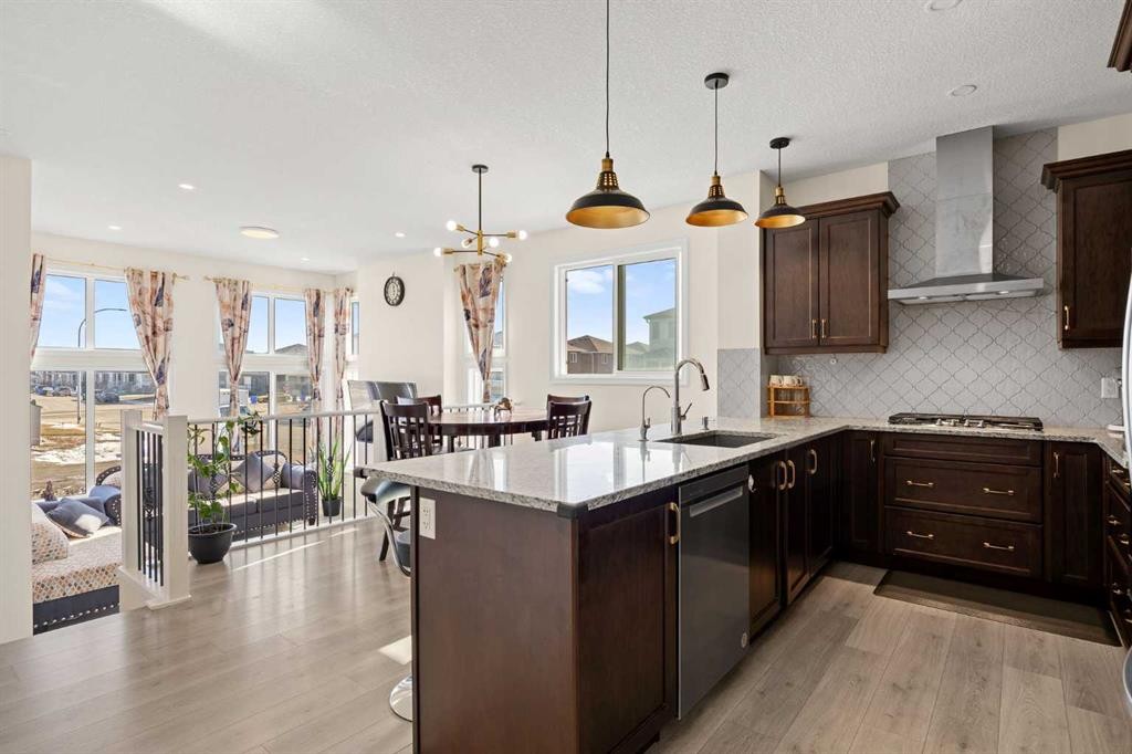 









6


Corner Glen

Common Northeast,
Calgary,




AB
T3N 2L5

