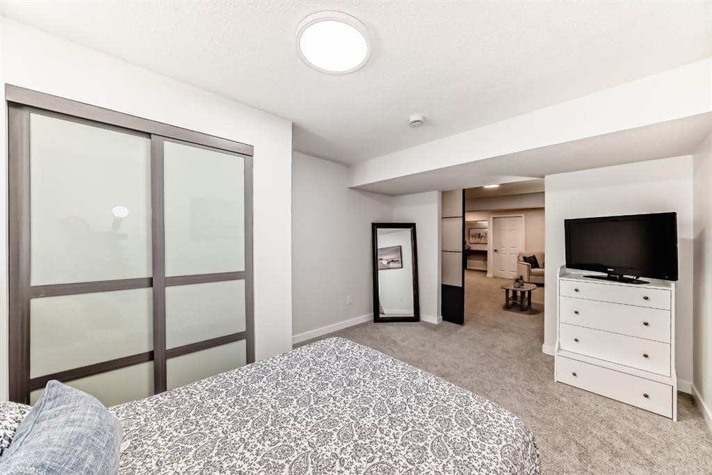 









37


Legacy Glen

Point Southeast,
Calgary,




AB
T2X 4T2

