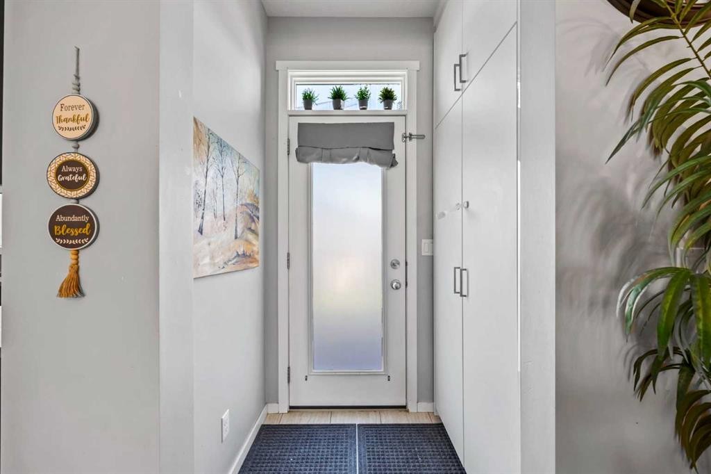 









9121


52

Street Northeast,
Calgary,




AB
T3J 0V5

