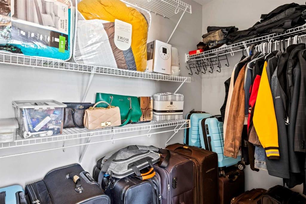 









9121


52

Street Northeast,
Calgary,




AB
T3J 0V5

