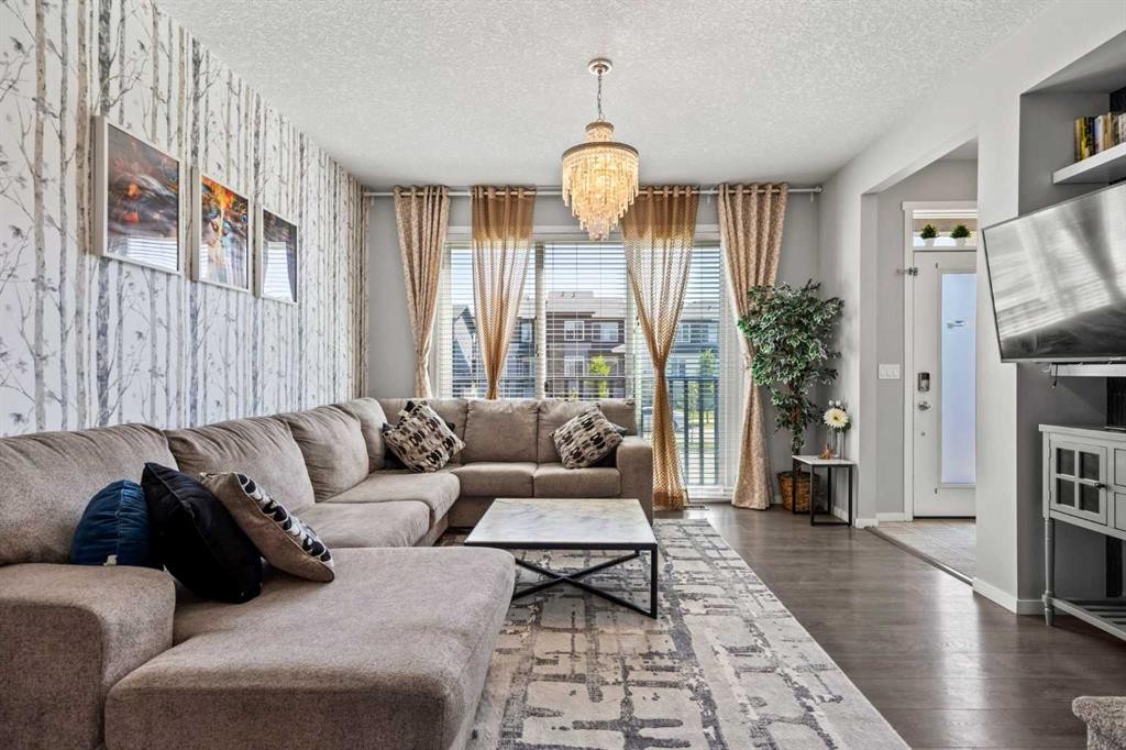 









9121


52

Street Northeast,
Calgary,




AB
T3J 0V5

