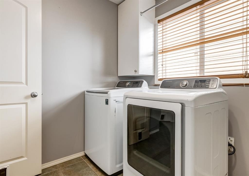 









113


Luxstone

Green Southwest,
Airdrie,




AB
T4B3B9

