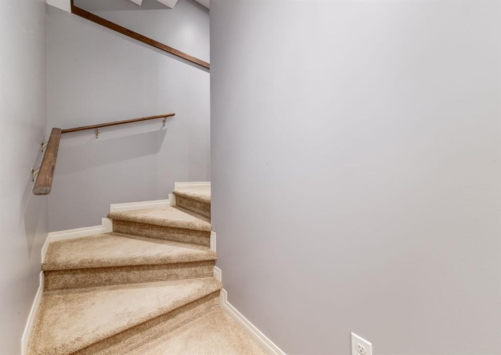









113


Luxstone

Green Southwest,
Airdrie,




AB
T4B3B9

