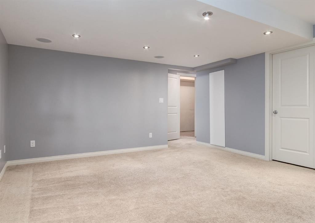 









113


Luxstone

Green Southwest,
Airdrie,




AB
T4B3B9

