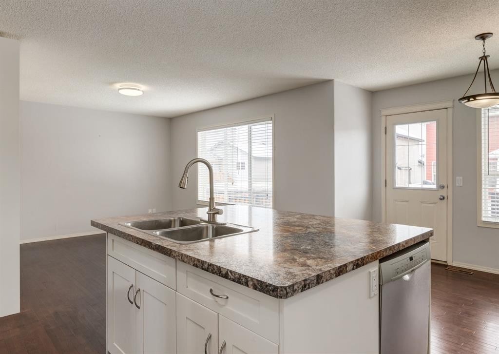 









113


Luxstone

Green Southwest,
Airdrie,




AB
T4B3B9

