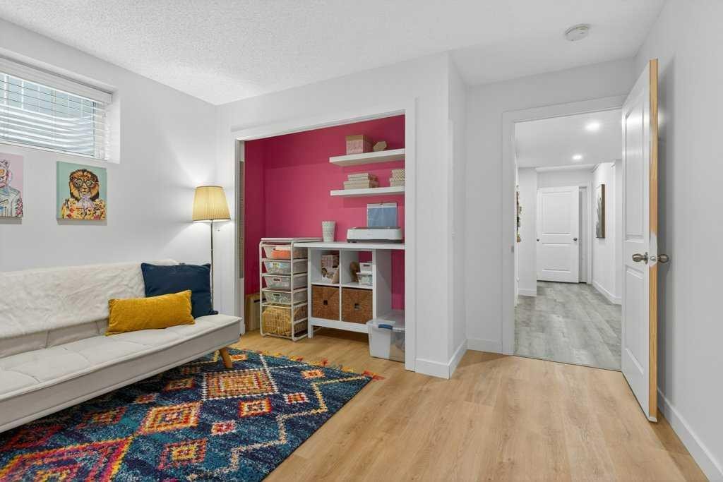 









1091


Brightoncrest

Green Southeast,
Calgary,




AB
T2Z 1G8

