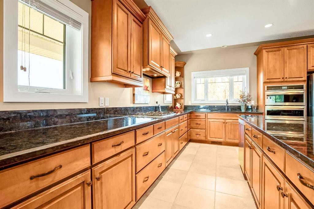 









341


1

Avenue Southeast,
Diamond Valley,




AB
T0L 0H0

