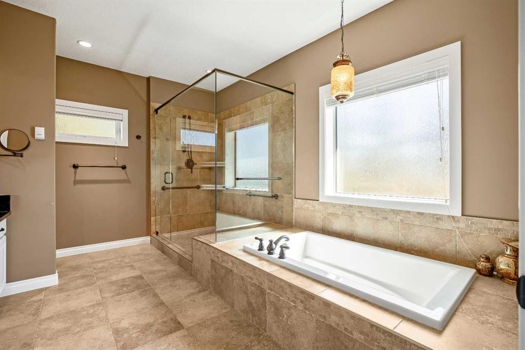 









341


1

Avenue Southeast,
Diamond Valley,




AB
T0L 0H0

