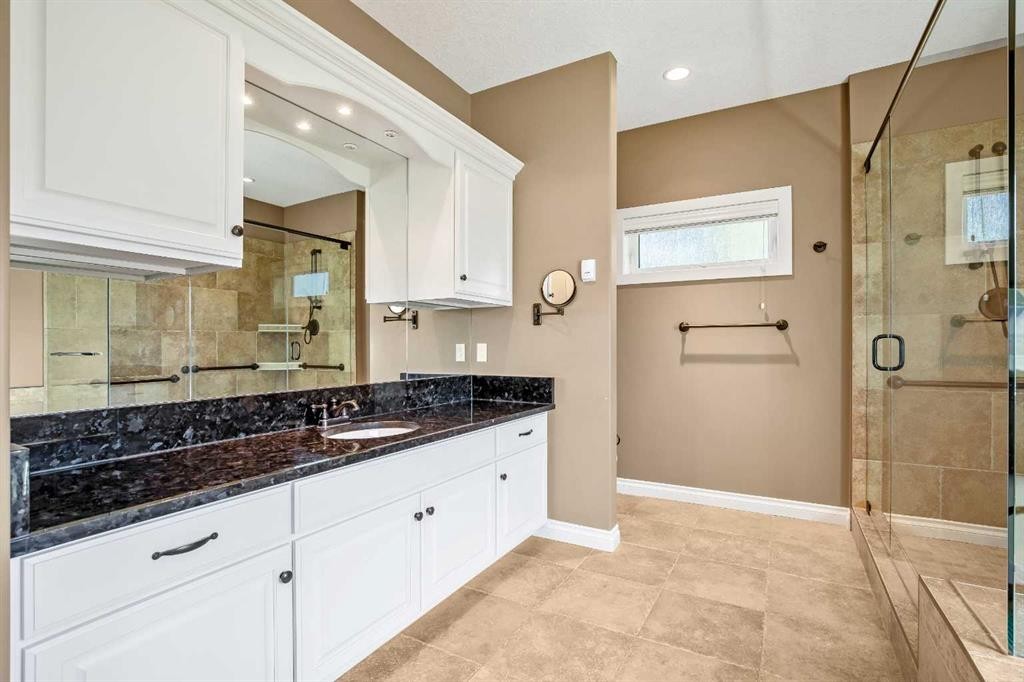 









341


1

Avenue Southeast,
Diamond Valley,




AB
T0L 0H0


