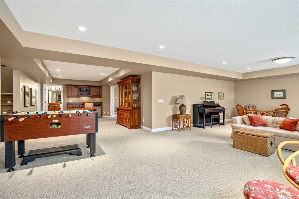 









341


1

Avenue Southeast,
Diamond Valley,




AB
T0L 0H0

