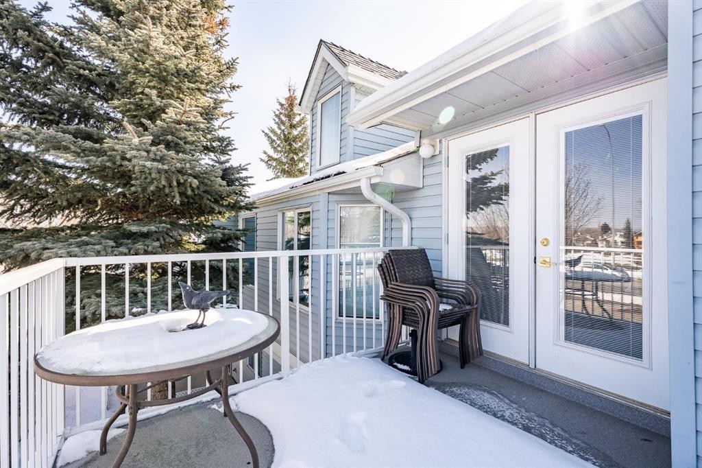 









216


Valley Ridge

Heights Northwest,
Calgary,




AB
T3B 5T3

