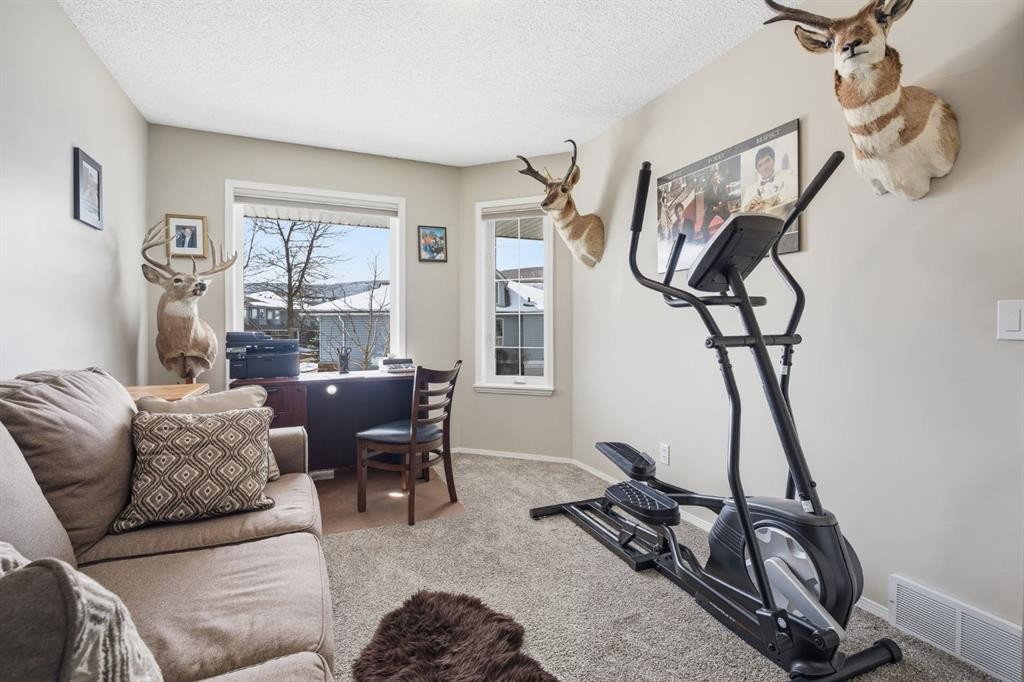 









216


Valley Ridge

Heights Northwest,
Calgary,




AB
T3B 5T3

