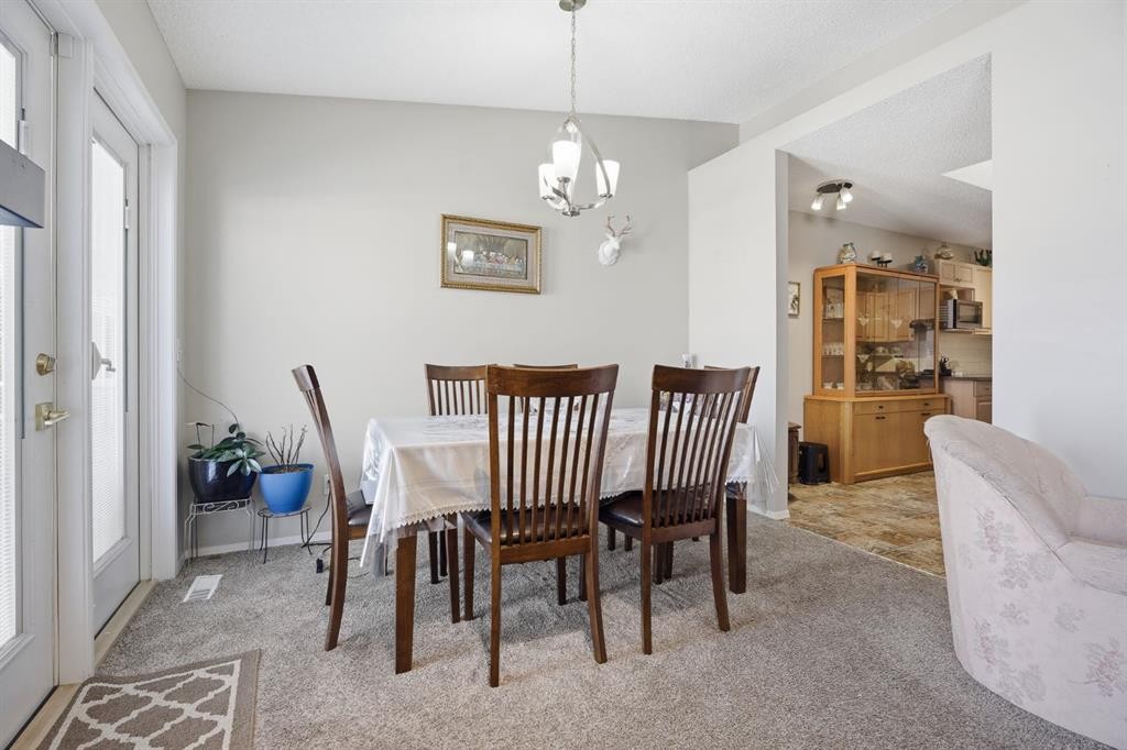 









216


Valley Ridge

Heights Northwest,
Calgary,




AB
T3B 5T3

