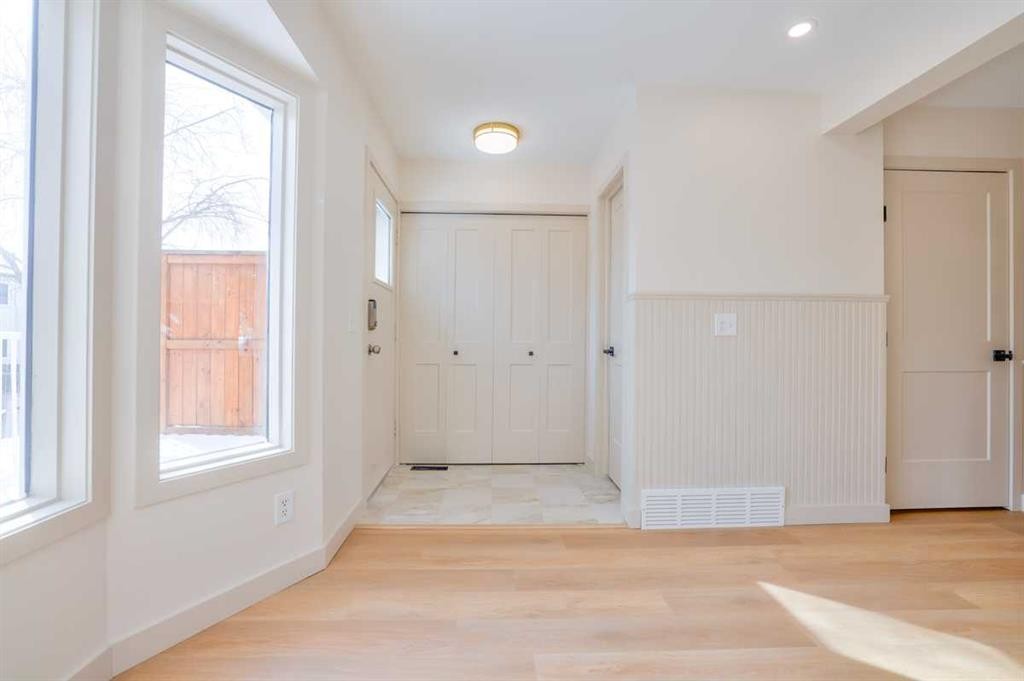 









264


Cedarwood

Park Southwest,
Calgary,




AB
T2W 5X6

