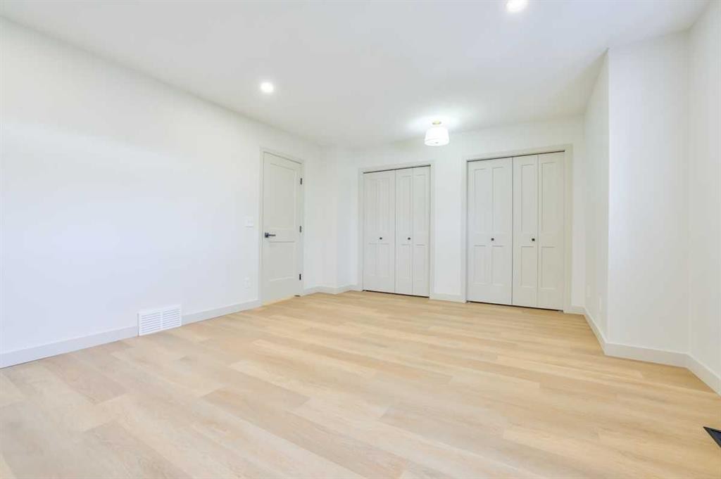 









264


Cedarwood

Park Southwest,
Calgary,




AB
T2W 5X6

