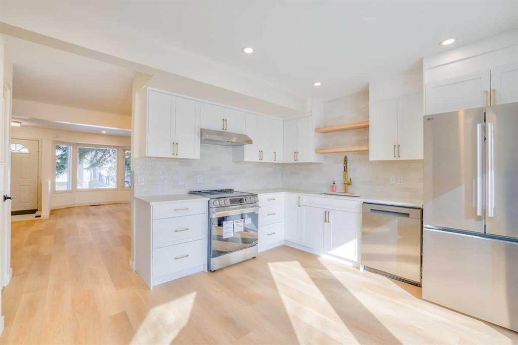 









264


Cedarwood

Park Southwest,
Calgary,




AB
T2W 5X6

