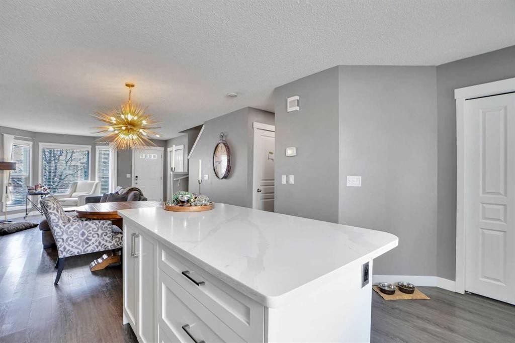 









184


Cramond

Green Southeast,
Calgary,




AB
T3M 1B7

