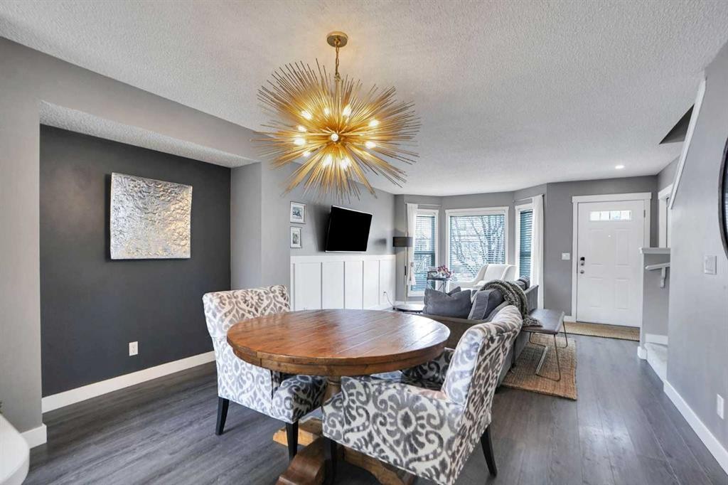 









184


Cramond

Green Southeast,
Calgary,




AB
T3M 1B7

