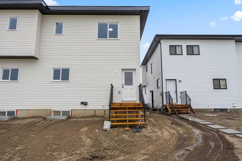 









196


Saddlelake

Manor Northeast,
Calgary,




AB
T3J2L5

